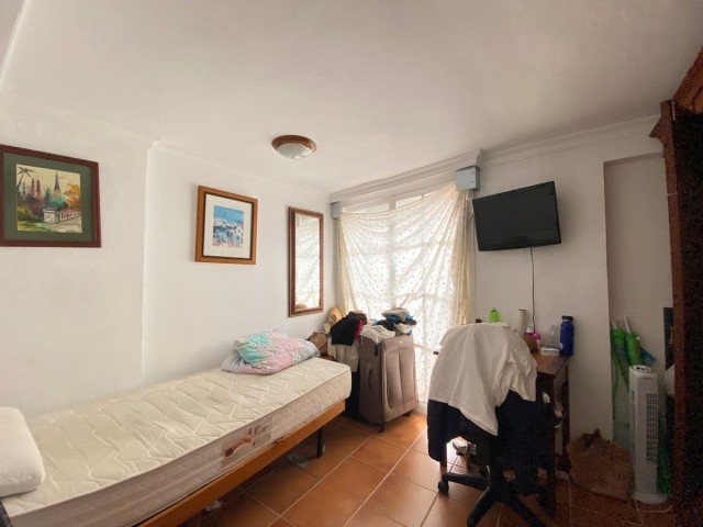 7 Slaapkamer Rijtjeshuis in Marbella