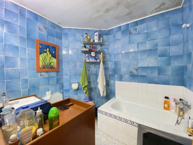 7 Slaapkamer Rijtjeshuis in Marbella