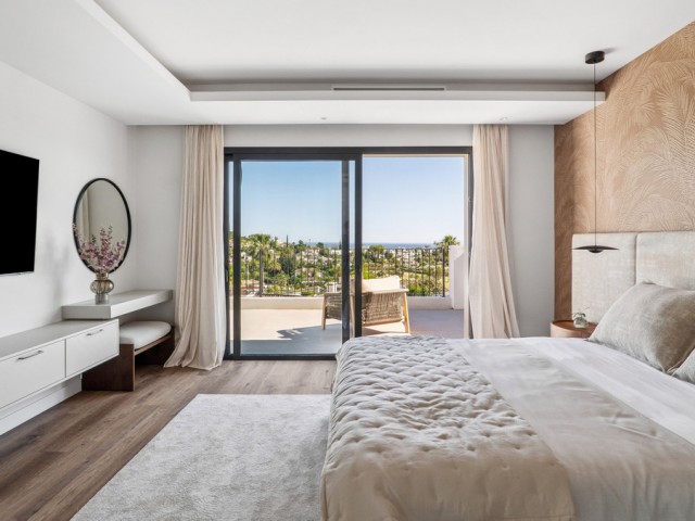 5 Schlafzimmer Villa in Nueva Andalucía