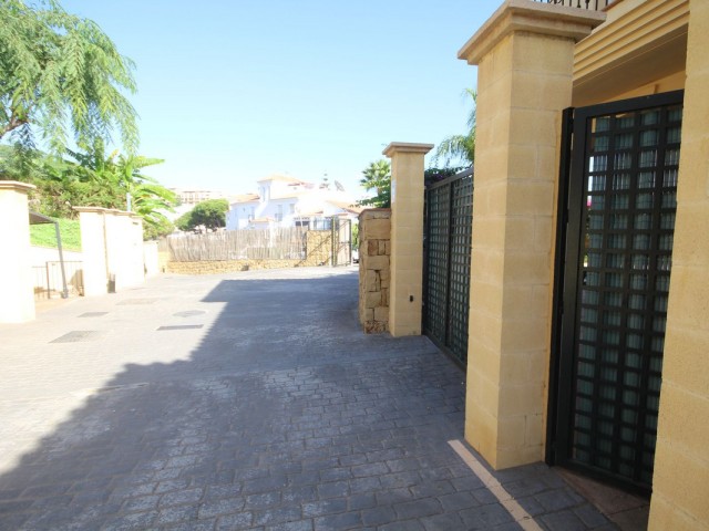 3 Schlafzimmer Villa in Riviera del Sol