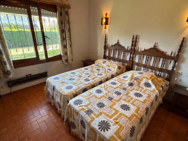 Villa avec 3 Chambres  à Estepona