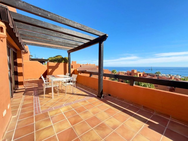 Penthouse in Estepona