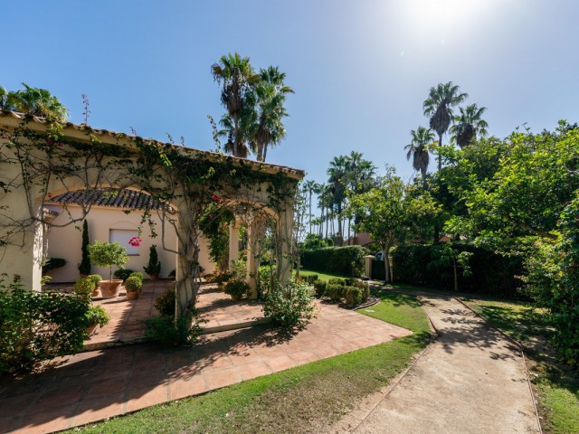 5 Soveroms Villa i Sotogrande Alto