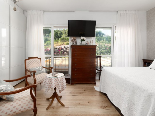 4 Makuuhuoneen Rivitalo Sierrezuela