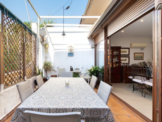 4 Makuuhuoneen Rivitalo Sierrezuela