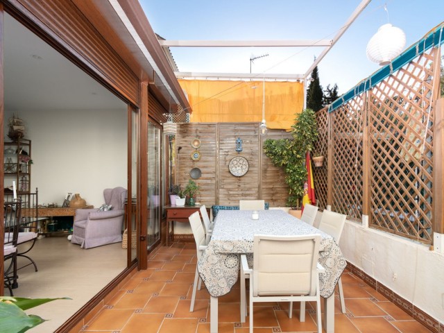 4 Schlafzimmer Reihenhaus in Sierrezuela