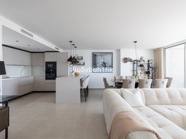 3 Bedrooms Apartment in Torrequebrada