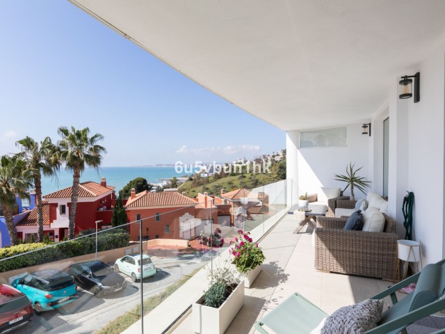 3 Bedrooms Apartment in Torrequebrada