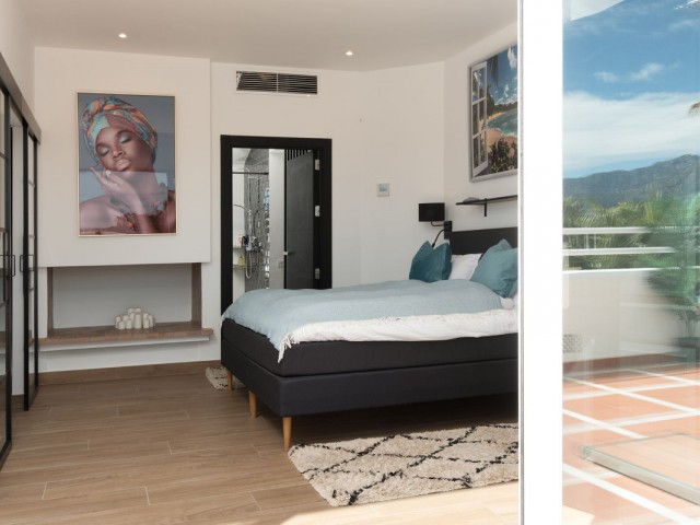 4 Schlafzimmer Apartment in Puerto Banús