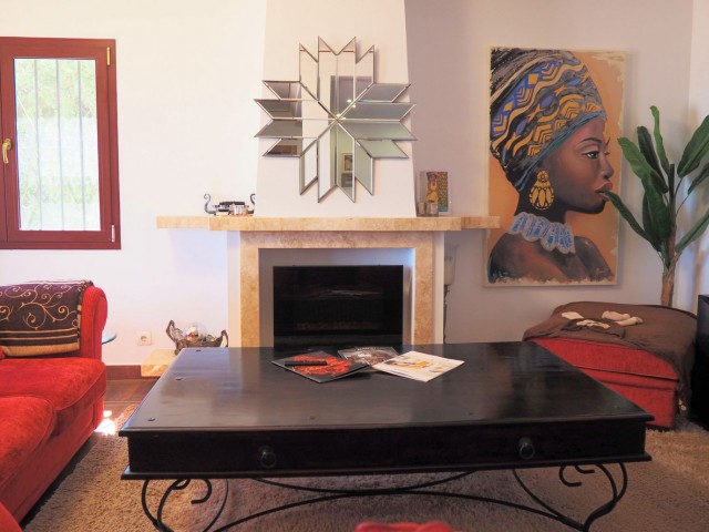 Villa con 5 Dormitorios  en Estepona