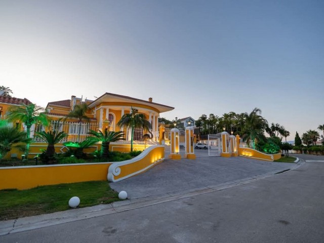 7 Sovrums Villa i Sotogrande Alto