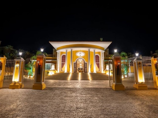 7 Sovrums Villa i Sotogrande Alto