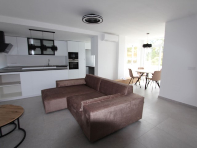 3 Sovrums Lägenhet i Elviria