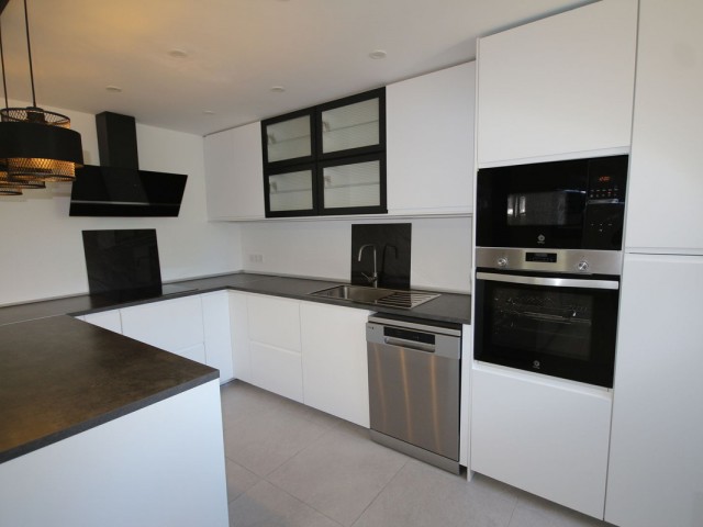 3 Schlafzimmer Apartment in Elviria