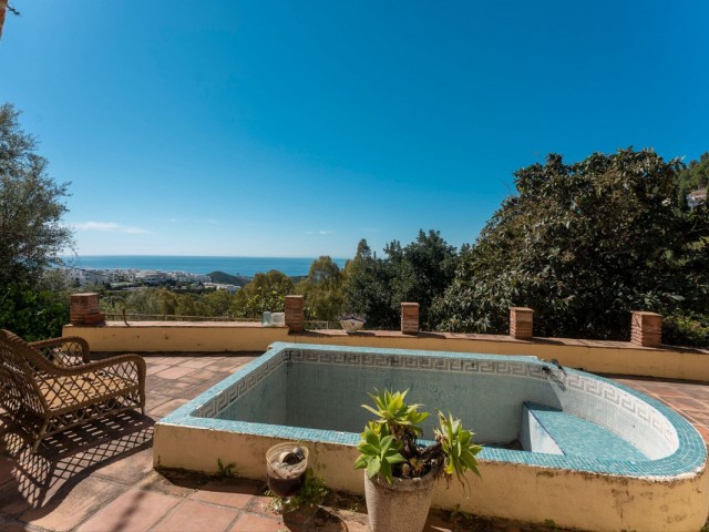 2 Makuuhuoneen Huvila Ojén