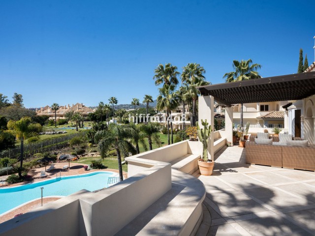 Huoneisto, Nueva Andalucia