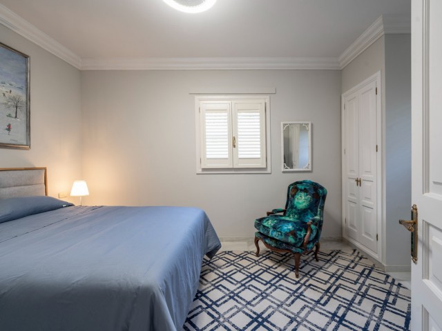 5 Makuuhuoneen Huvila San Roque Club