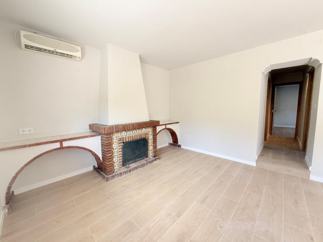 Villa avec 3 Chambres  à Coín