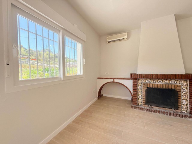 Villa avec 3 Chambres  à Coín