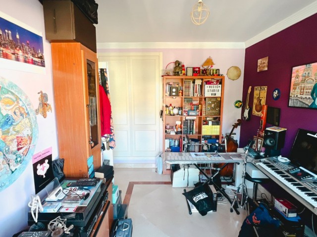 4 Slaapkamer Villa in Riviera del Sol