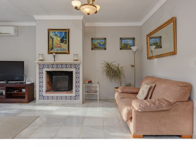 4 Bedrooms Villa in Mijas Golf
