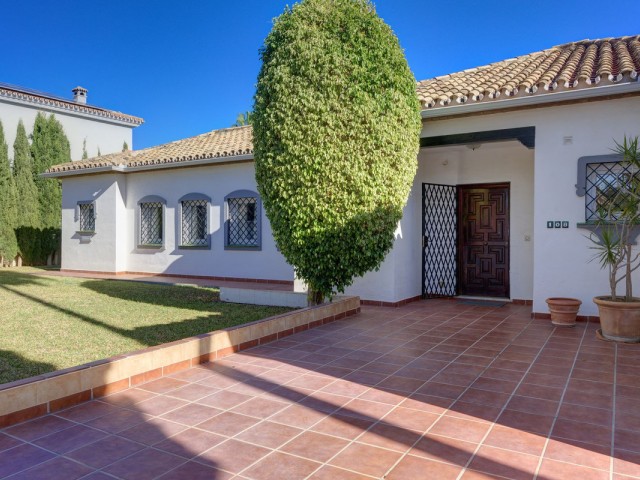 4 Bedrooms Villa in Mijas Golf