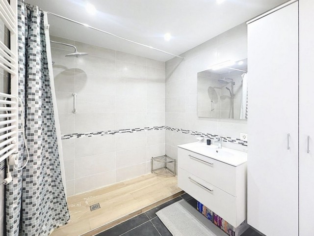 Villa con 3 Dormitorios  en Estepona