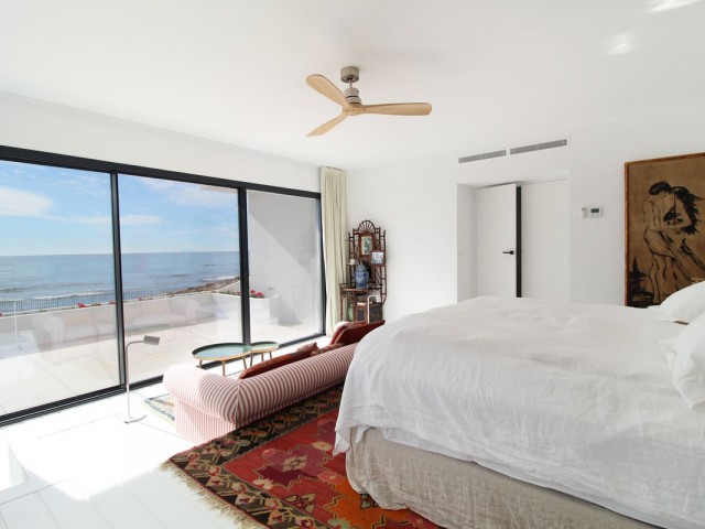 Villa avec 7 Chambres  à Guadalmina Baja