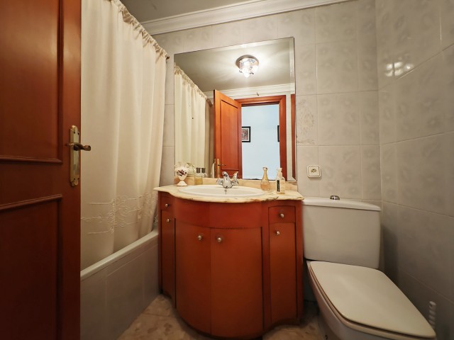 5 Slaapkamer Rijtjeshuis in Estepona