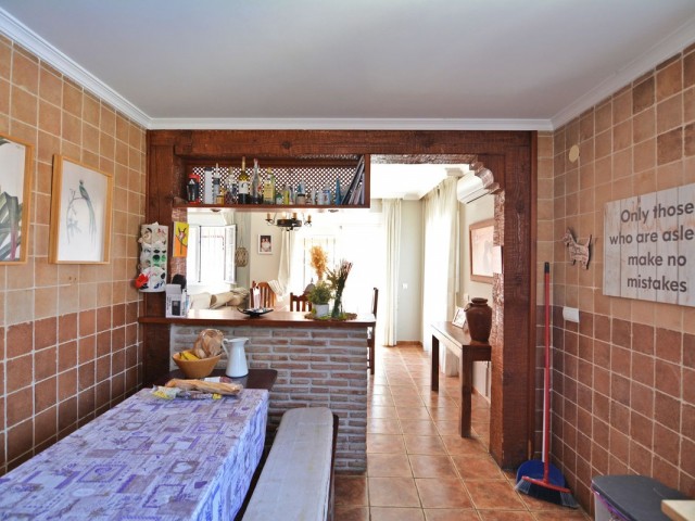 6 Bedrooms Villa in Mijas Costa