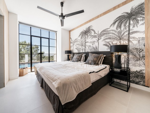 4 Makuuhuoneen Huvila El Madroñal