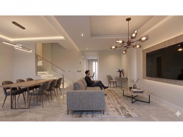 4 Bedrooms Townhouse in Calahonda