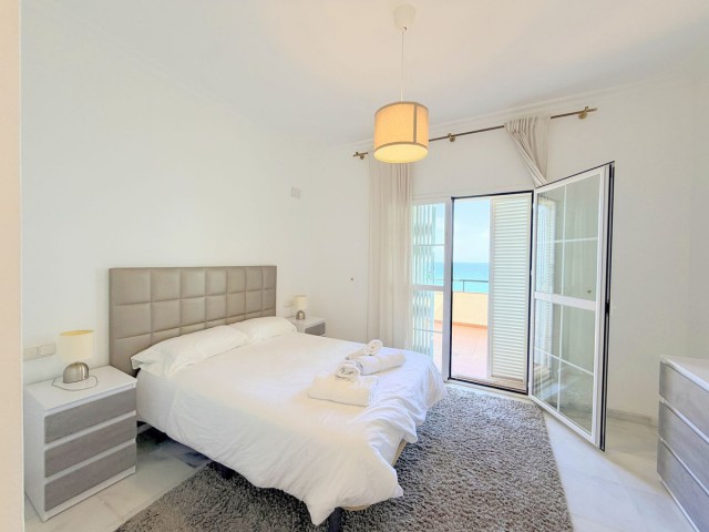 3 Bedrooms Apartment in La Duquesa