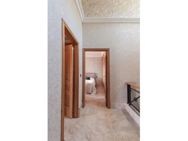 3 Makuuhuoneen Rivitalo Santa Clara