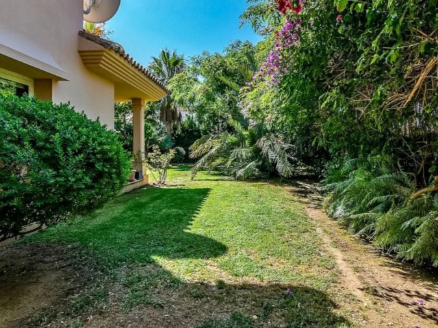 4 Makuuhuoneen Huvila Riviera del Sol