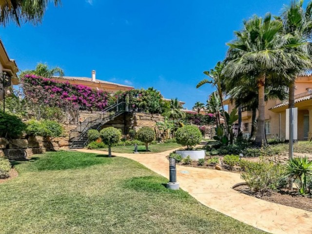 Villa avec 4 Chambres  à Riviera del Sol