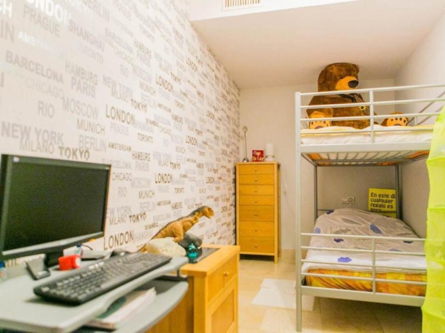 4 Bedrooms Apartment in Benahavís