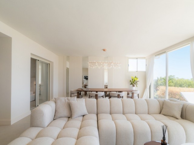 3 Bedrooms Apartment in Nueva Andalucía