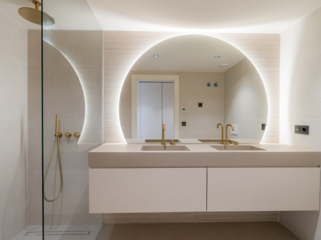 3 Soveroms Leilighet i Nueva Andalucía