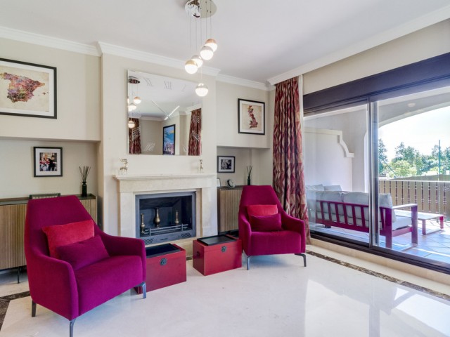 4 Bedrooms Villa in Estepona