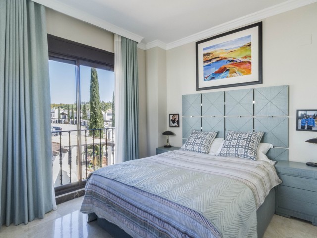 4 Bedrooms Villa in Estepona