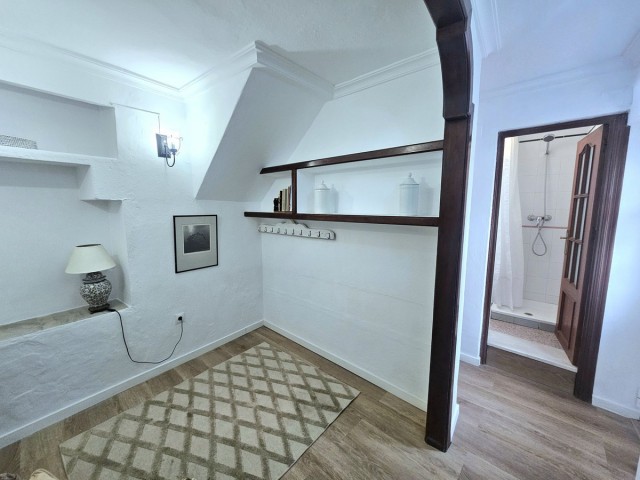 2 Bedrooms Villa in Mijas