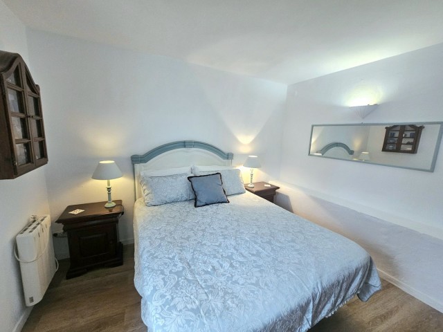 2 Bedrooms Villa in Mijas