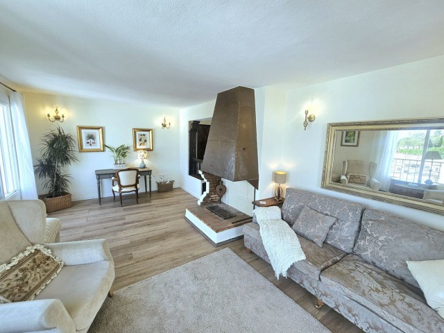 2 Sovrums Villa i Mijas