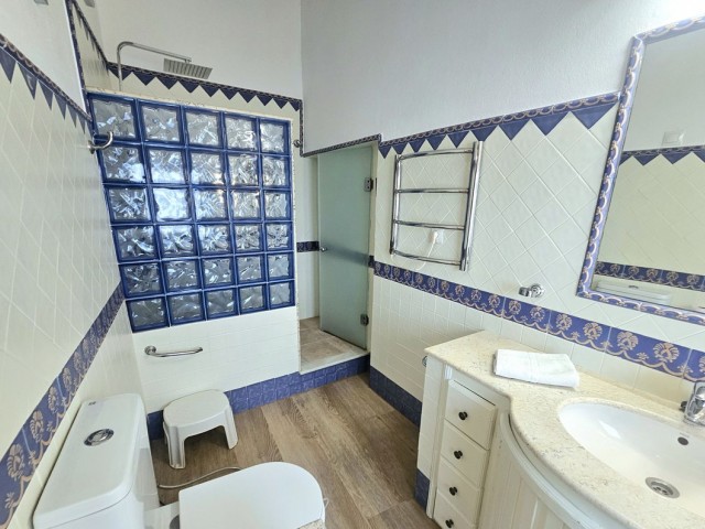 2 Sovrums Villa i Mijas