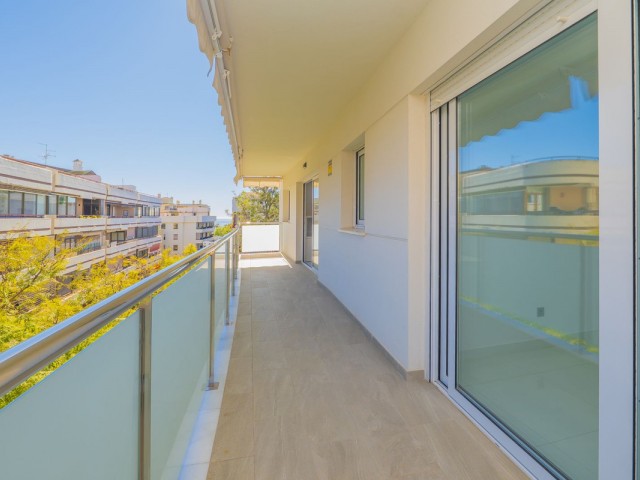 Appartement avec 3 Chambres  à Marbella