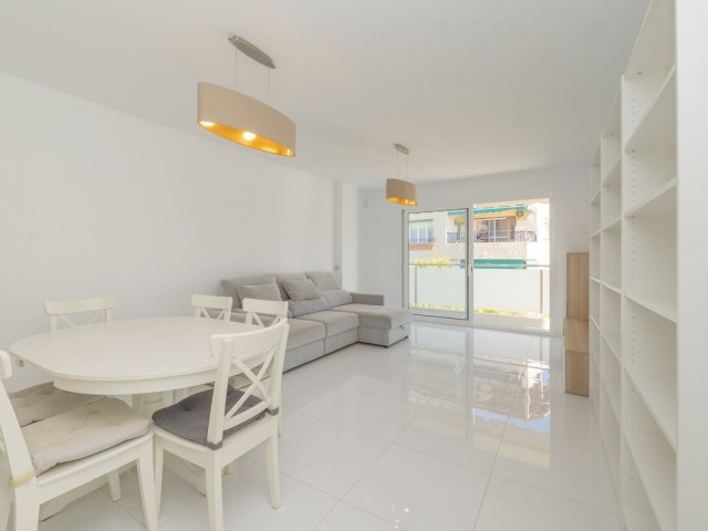 Appartement avec 3 Chambres  à Marbella