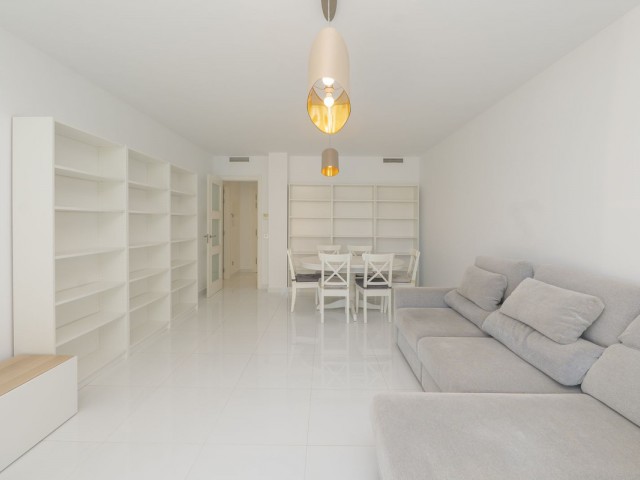 Appartement avec 3 Chambres  à Marbella