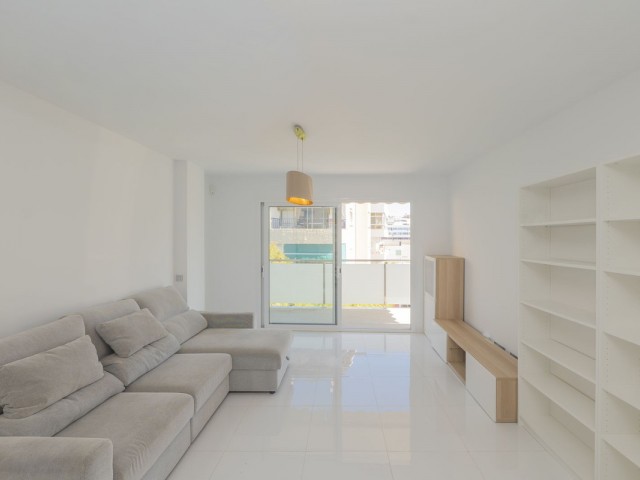 Appartement avec 3 Chambres  à Marbella