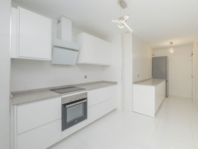 Appartement avec 3 Chambres  à Marbella